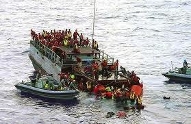 Một con tàu chở người tị nạn bị chìm